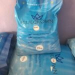 Bluecrown-fish-feed-1